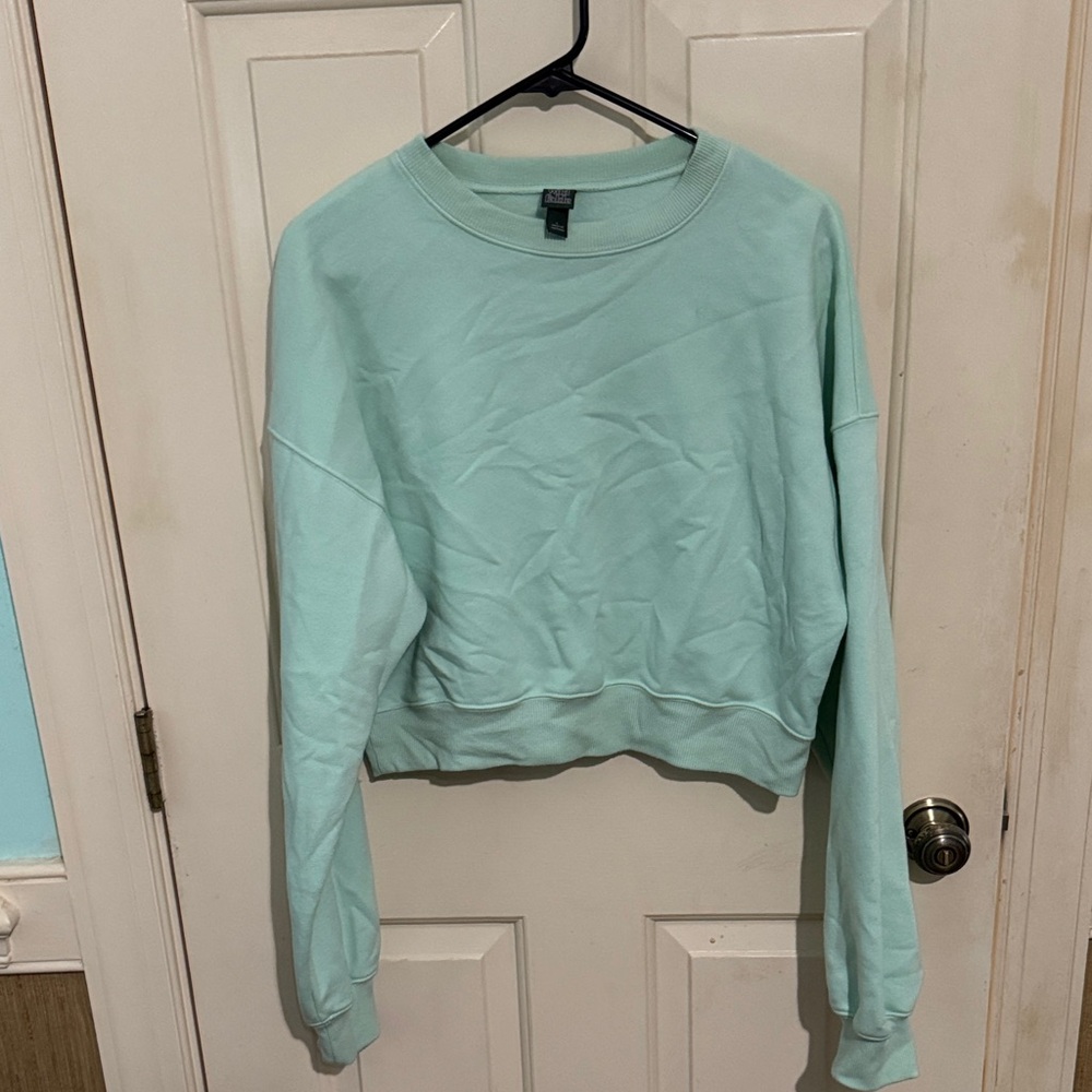 Wild Fable Mint Green Women's Sweatshirt